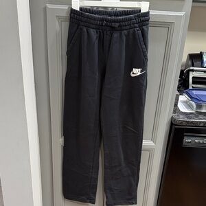 Nike Kids Black Sweatpants - XL